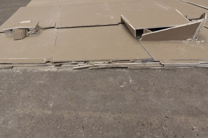 “tektonisch shown at times art center Berlin on the occasion of the exhibition fear no fear“