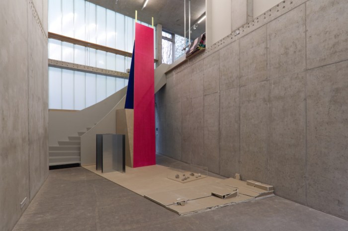 “tektonisch shown at times art center Berlin on the occasion of the exhibition fear no fear“