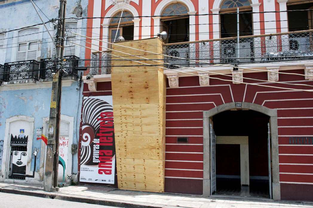 “Stadtphysis was an exhibition at MAMAM Museu de Arte Moderna Aloisio Magalhães in Recife Brasil in collaboration with Anja Gerecke“